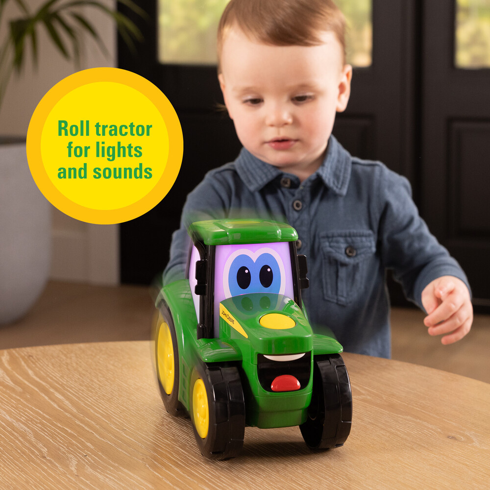 Light 'n sound 'n roll tractor